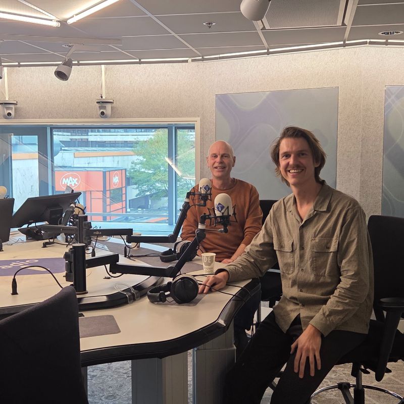 Groeiboek Bomen, kabels en leidingen gepresenteerd op NPO Radio 1