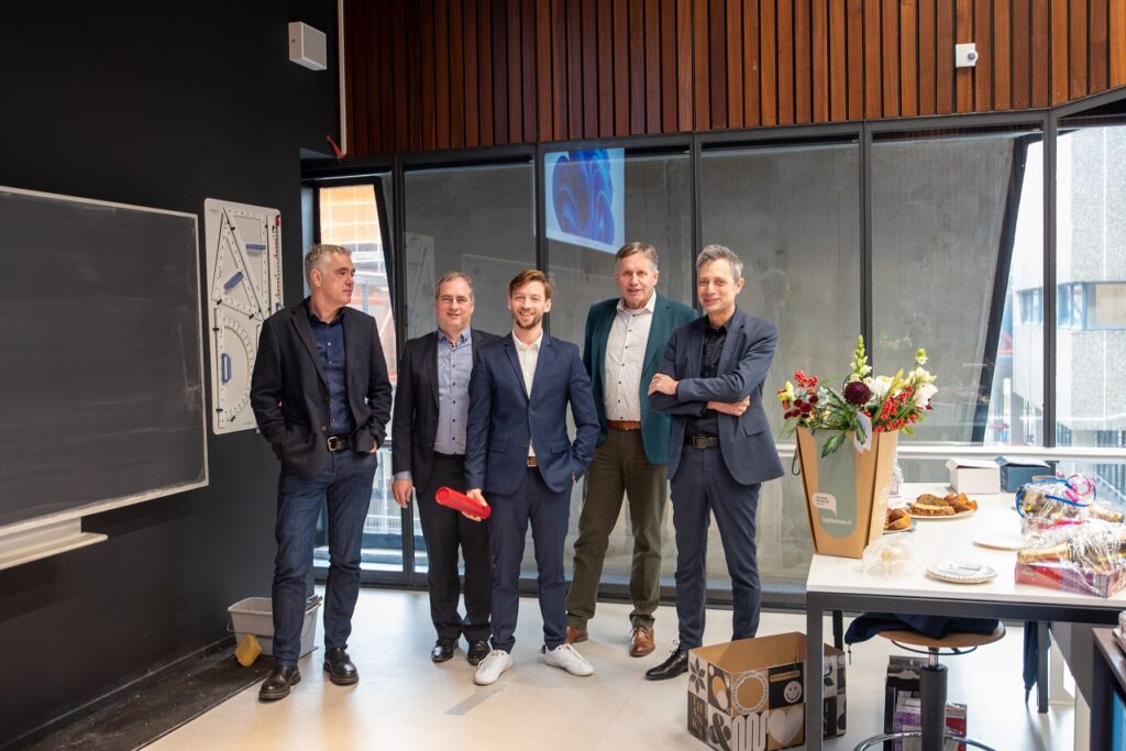 Mark-vd-Heijden-defence-2-web